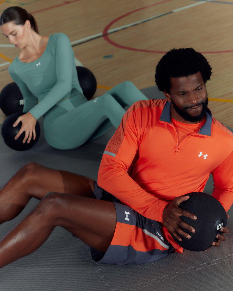 UNDER ARMOUR